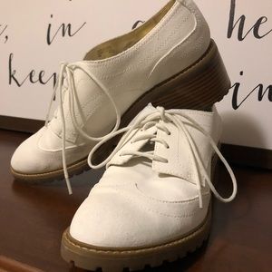 Michael Kors cream suede shoes